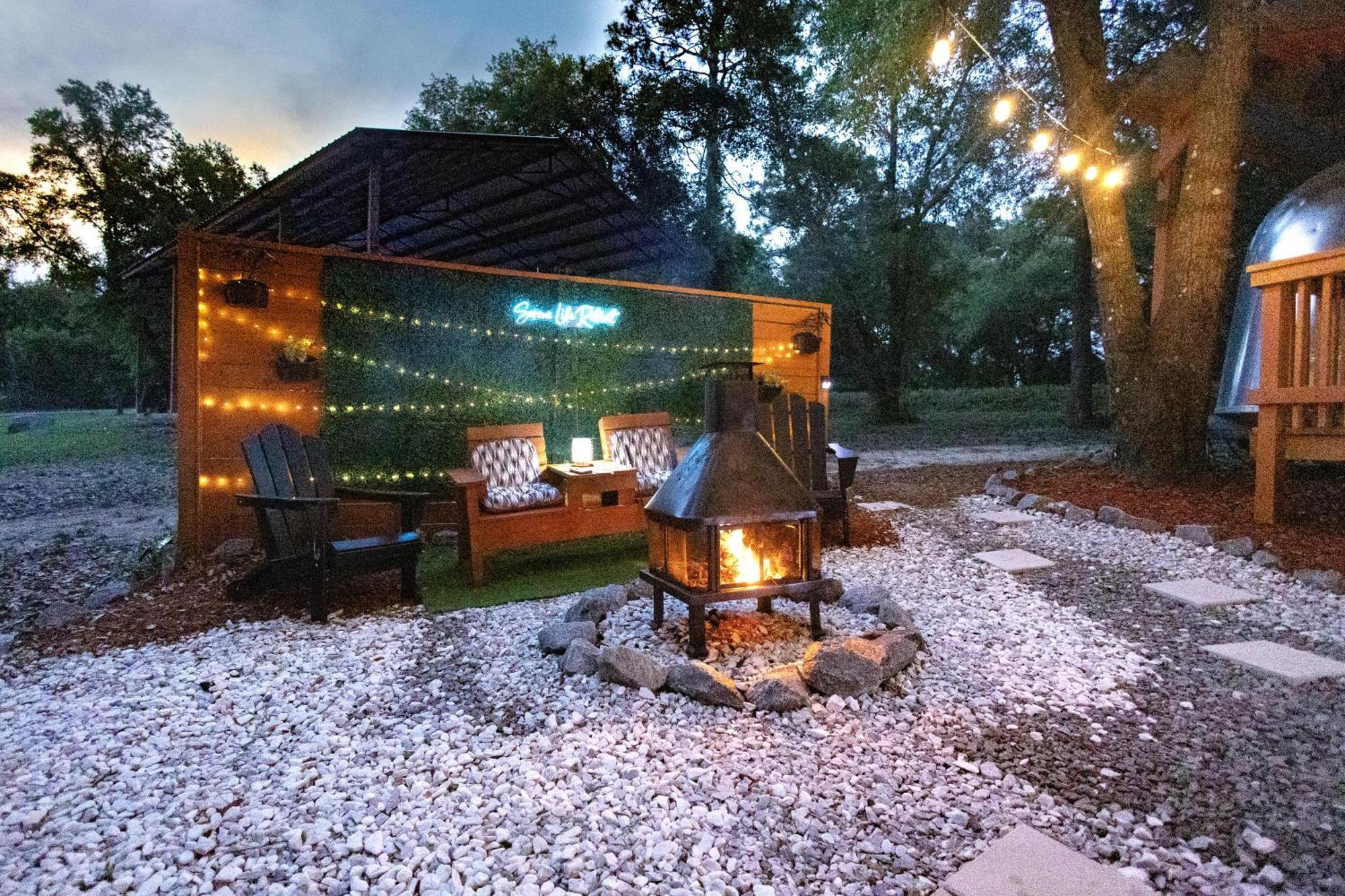 Serene Life Retreat Chipley Exterior photo